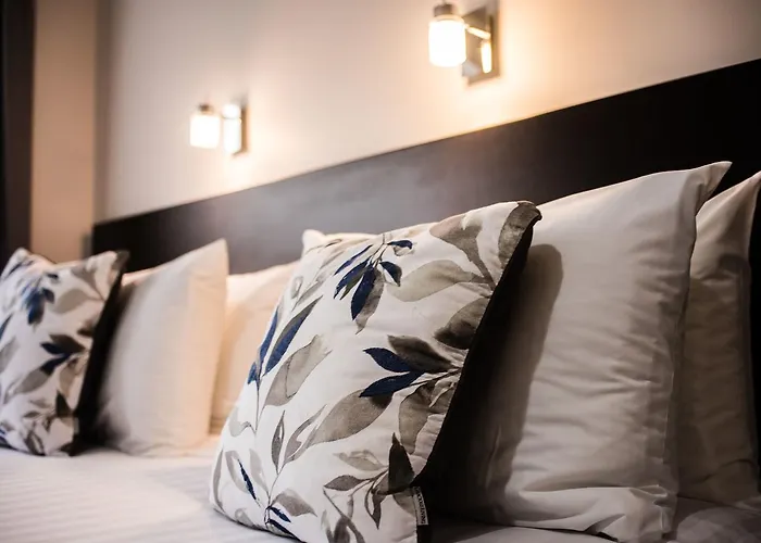 White Heron Motor Lodge